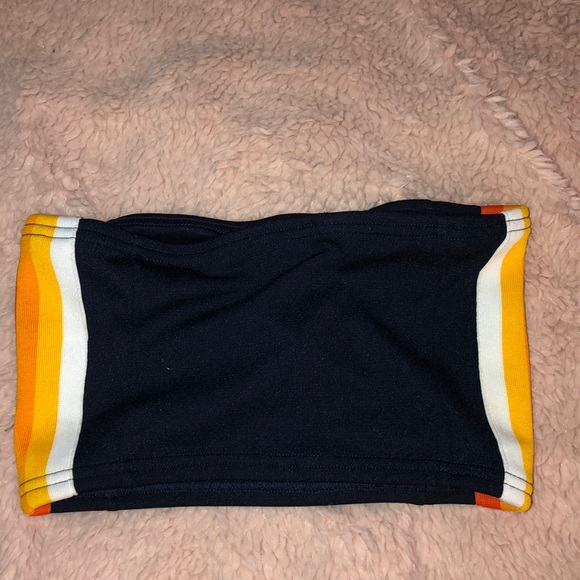 Top - Picture 2 of 2